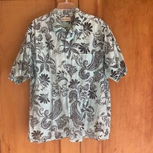 Men’s short sleeved gauzy button up shirt